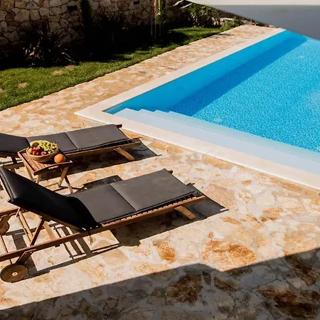 New! Rustica With Magnificent Seaview ווינייראץ