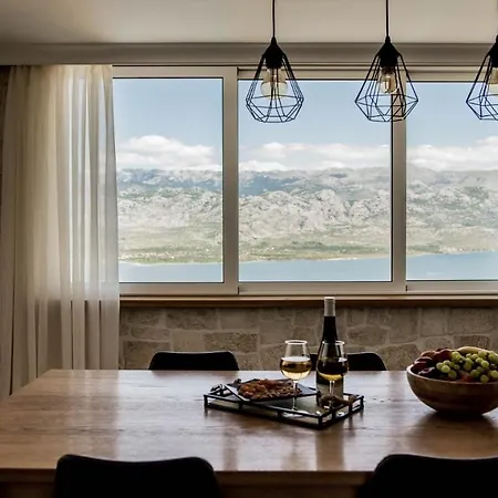 New! Rustica With Magnificent Seaview ווינייראץ