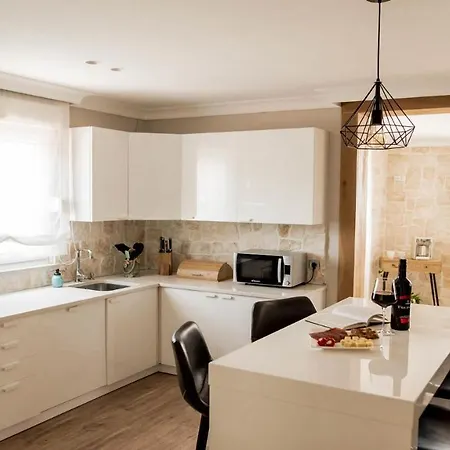 New! Rustica With Magnificent Seaview * ווינייראץ